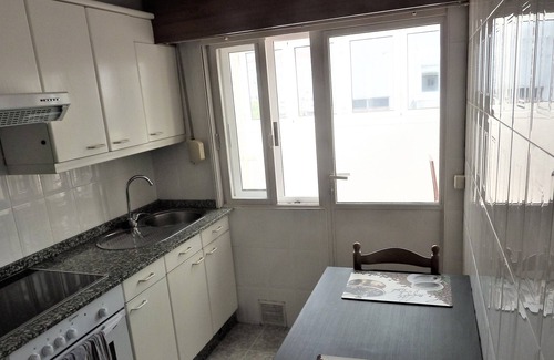 Santiago de Compostela Condo | Penthouse with WiFi next to the train station