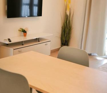 Dafni Apartment | Penthouse 350m from metro station!