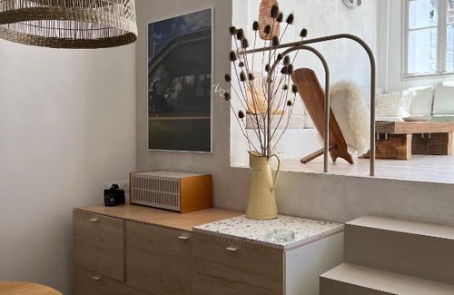 Arles City Centre Apartment | Penthouse Apartment with Large Terrace and Veranda