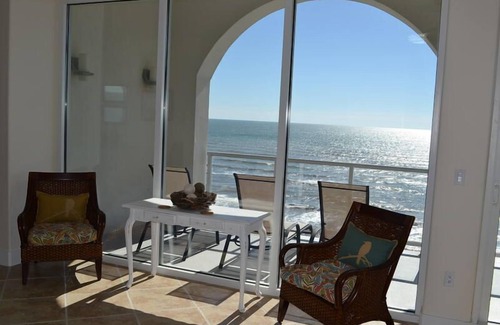 Galveston Condo | PENTHOUSE BEAUTY THAT SLEEPS 10 DIAMOND BEACH RESORT CONDOS
