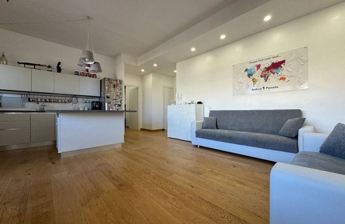 Quartiere XXXIII Lido di Ostia Ponente Apartment | Penthouse by the Sea