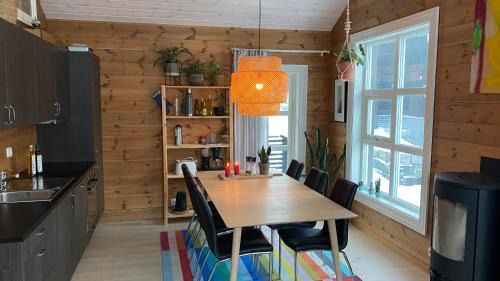 Møre og Romsdal Apartment | Penthouse by the ski lift, 4 bedrooms, 2 living rooms
