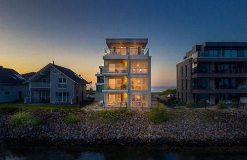 Kappeln Apartment | Penthouse 'Himmel & Meer', directly on the Baltic Sea, offers luxury, sauna & sea view
