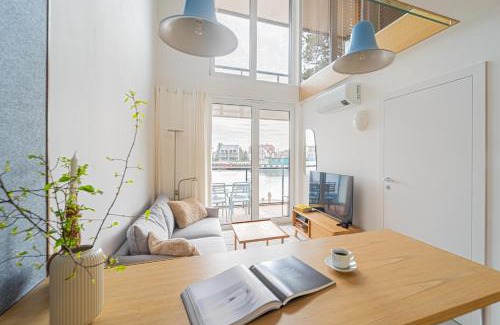 Mrzezyno Apartment | Penthouse Lighthouse Mrzeżyno z prywatna sauną SurfingBird