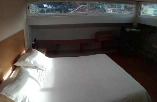 Sao Tiaguinho House | Penthouse - Low Cost