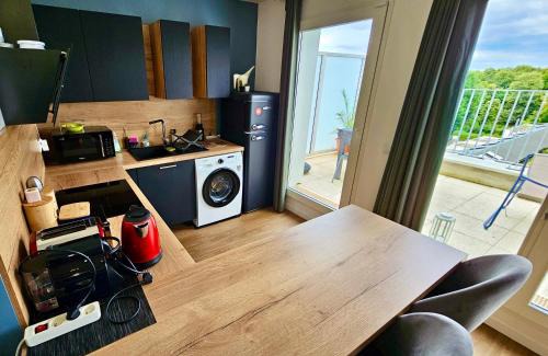 Noisiel Apartment | Penthouse lumineux 20min Paris et Disney avec 2 balcons