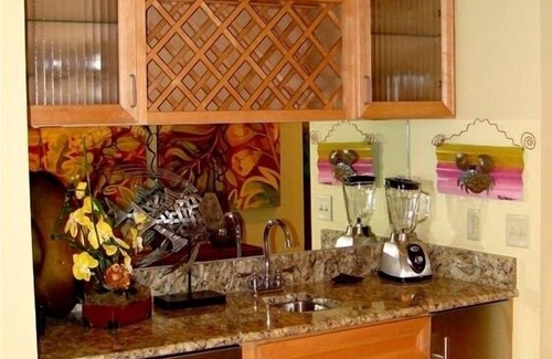 Ono Island Condo | Penthouse Unit Directly on the beach with unbelievable views. Managed by Owner.