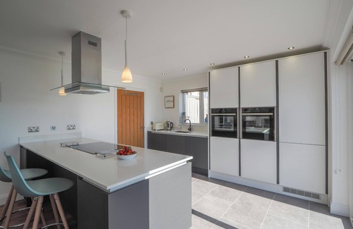 Gwbert Cottage | Pentir, Gwbert - Four Bedroom Cottage, Sleeps 7