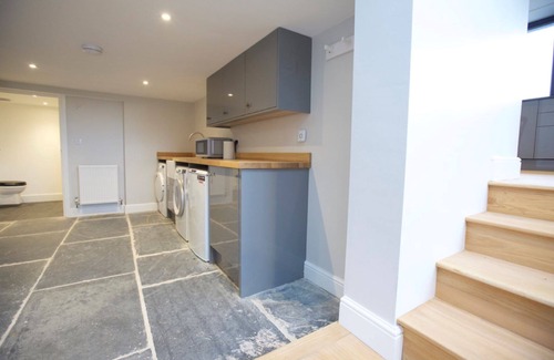 Saint Gennys Cottage | Pentreath - a large family home that sleeps 10 guests in 5 bedrooms