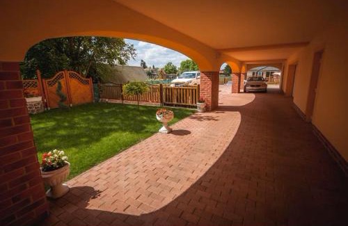 Velky Meder House | Penzión Daniela