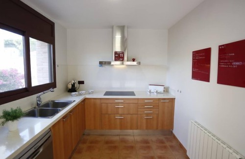 L'Ampolla House | Perales by Interhome