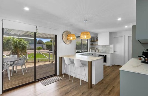 Moonta Bay House | Percey’s Beach House Moonta Bay