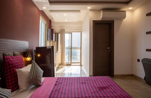 DLF Phase 3 Apartment | Perch Service Apartment DLF Cyber City