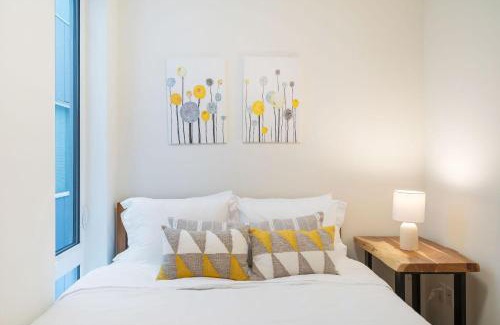 Broadway House | Perch - Urban Reflection 13