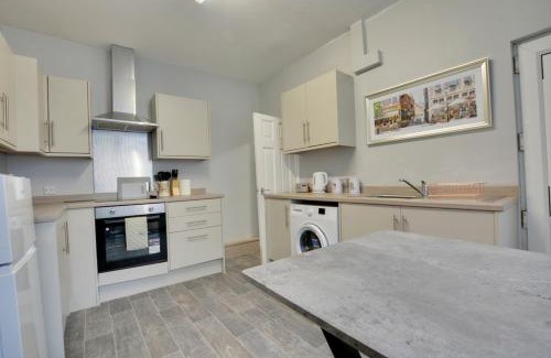 Goole House | Percy - Your home away from home