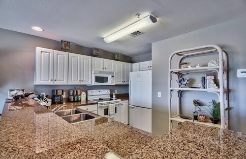 Innerarity Townhomes House | "Perdido Baywatch" at Innerarity Point with LOW RATES and SNOWBIRD SPECIALS!