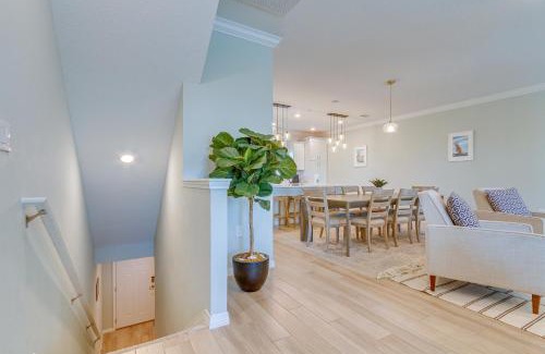 Ono Island House | Perdido Key Resort Home with Bikes and Beach Shuttle!