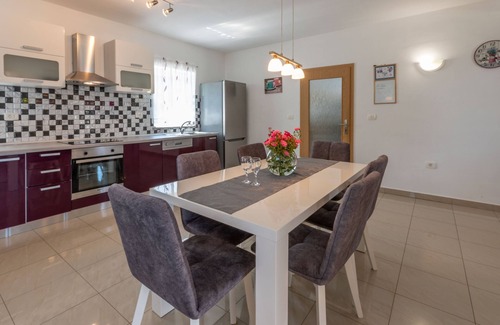 Drenje Villa | Perfect beach vacation with private pool and sea view
