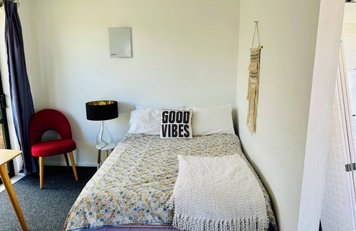 Papamoa Beach House | Perfect coastal holiday in a central Papamoa Beach location