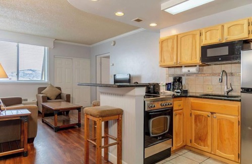 Steamboat Springs Apartment | Perfect Escape! Three Serene Rooms Close to Downtown | Indoor Pool