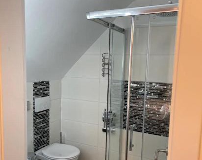 Taxham House | Perfect for 2 - 8 min 2 Downtown