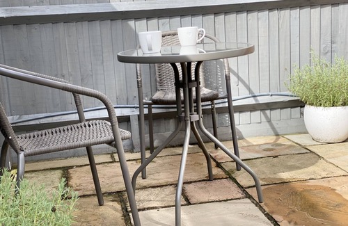 Pagham Apartment | Perfect for beach & nature reserve walks all year round