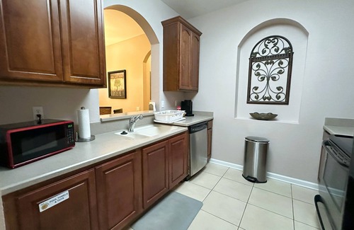 Florida Central Atlantic Coast Condo | Perfect for Families Looking to Spend Quality Time Together Near the Theme Parks