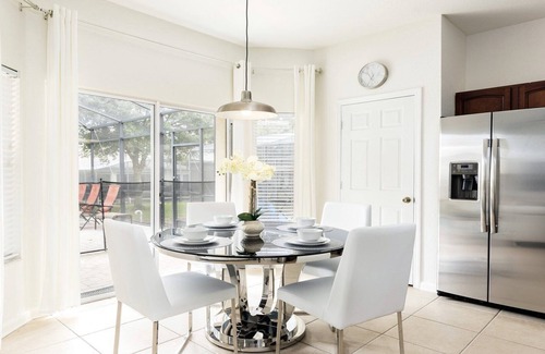 Windsor Hills House | *Perfect For Family *Windsor Hills Newly Renovated 6BR Villa, near clubhouse