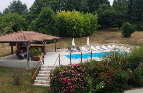 Bussiere-Galant House | Perfect for groups! Charming 8-bed w/Pool & Outdoor Kitchen in village
