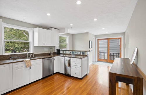 Kenberma House | Perfect for Large Families, Yard, Ocean Views. 4 Floors, 2 Living Rooms, Office