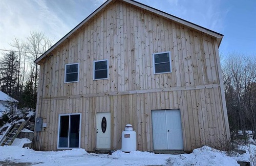 Bartlett House | Perfect for Snowmobilers, Close to Attitash, Storyland, and North Conway.