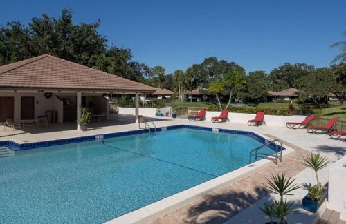Hunt Club Resort | Perfect for Group Getaways! 2 Spacious Units, Spa Services, Golf, On-Site Dining