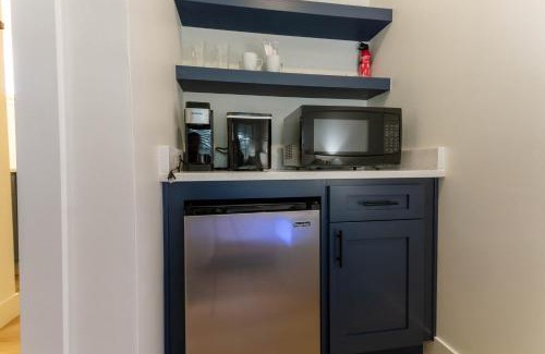 Coeur d'Alene Apartment | Perfect Home Base Stylish Studio Near Lake CDA And Downtown Attractions