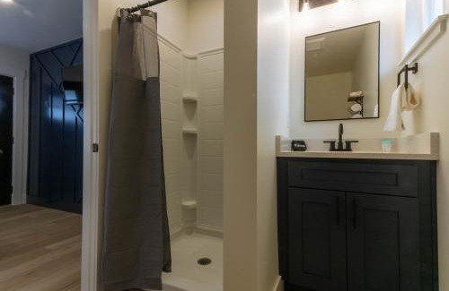 Coeur d'Alene Apartment | Perfect Home Base Stylish Studio Near Lake CDA And Downtown Attractions