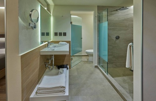 Marina Mazatlan Hotel | Perfect Location – Modern Rooms w/Pool Near Local Attractions - 2 Units