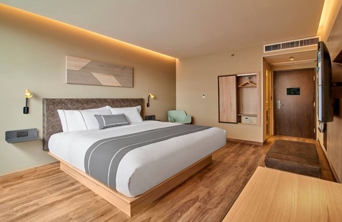 Marina Mazatlan Hotel | Perfect Location – Modern Rooms w/Pool Near Local Attractions - 2 Units