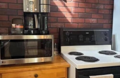 Pointe-du-Chene Cottage | Perfect Parlee Cottage Three Bedrooms Minutes Walk To The Beach Mini Split