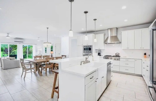 Princeville House | Perfect Princeville Getaway with Hot Tub & Views!