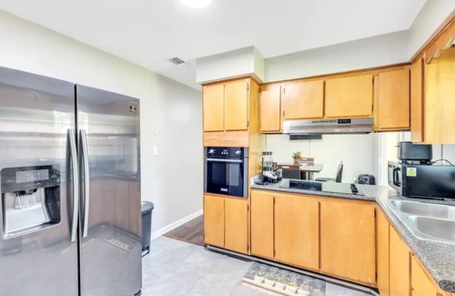 Savannah House | Perfect Private Getaway in the Heart of Savannah!