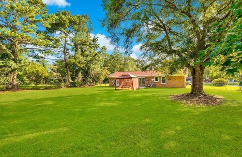 Savannah House | Perfect Private Getaway in the Heart of Savannah!