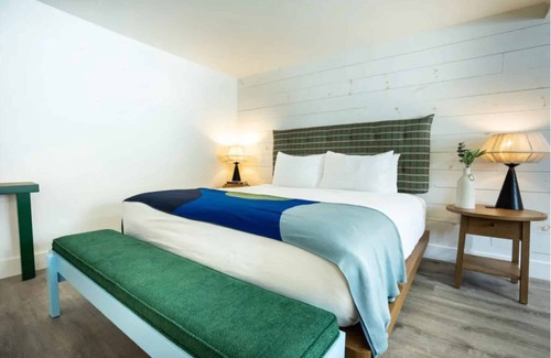 Stowe Area Hotel | Perfect Room for Couples w/Outdoor Access + Romantic Stowe Backdrop