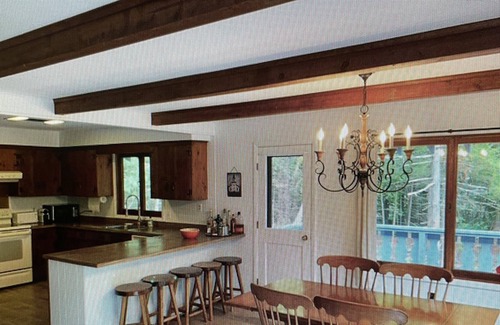 Winhall Cottage | Perfect Ski Chalet + Stratton Shuttle - Strattonwald
