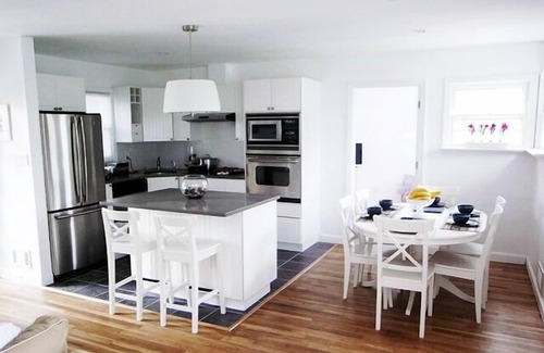 Bay Point House | Perfect Summer Retreat in Sag Harbor - Walk to Beach