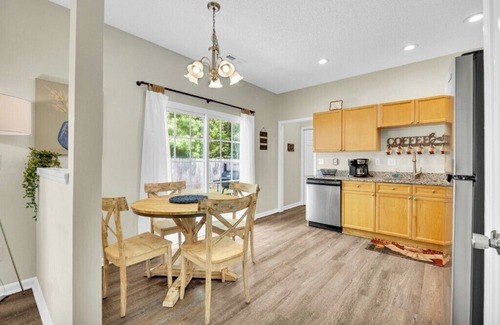 Murraysville House | Perfect Wilmington Retreat Near Beach & Downtown!