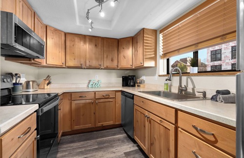 Whitefish Condo | Perfectly located 2 bedroom condo - one block from downtown shops and restaurants!