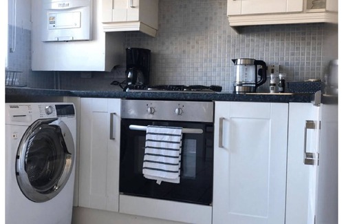 Darlington House | Perfectly placed 3 bed home in a peaceful close