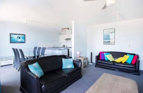 Mollymook Beach Apartment | Perfectly Positioned at Mollymook Beach