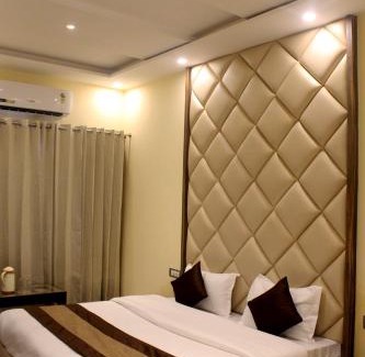 Haridwar Hotel | Perfectstayz Premium Ganga Heights at Harkipauri Road