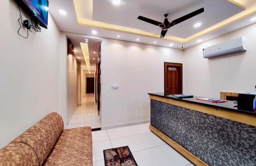 Haridwar Hotel | Perfectstayz Value Dwarkesh - Hotel Near Haridwar Railway station