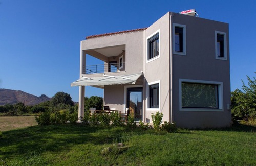 Eresos-Antissa Villa | 'Perivoli' House A, family friendly spring and summer holidays